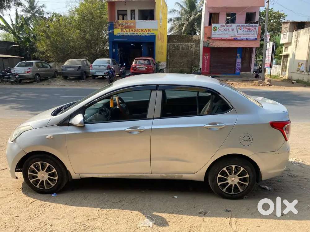 Hyundai Xcent 2017 Diesel Well Maintained