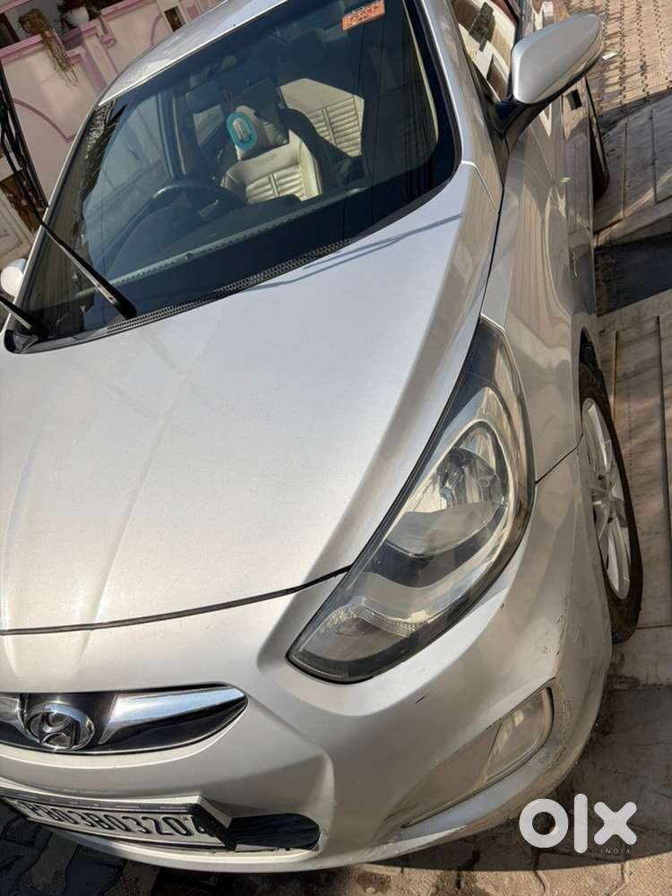 Hyundai Verna Diesel 2012 Proper Maintain And Non Accident