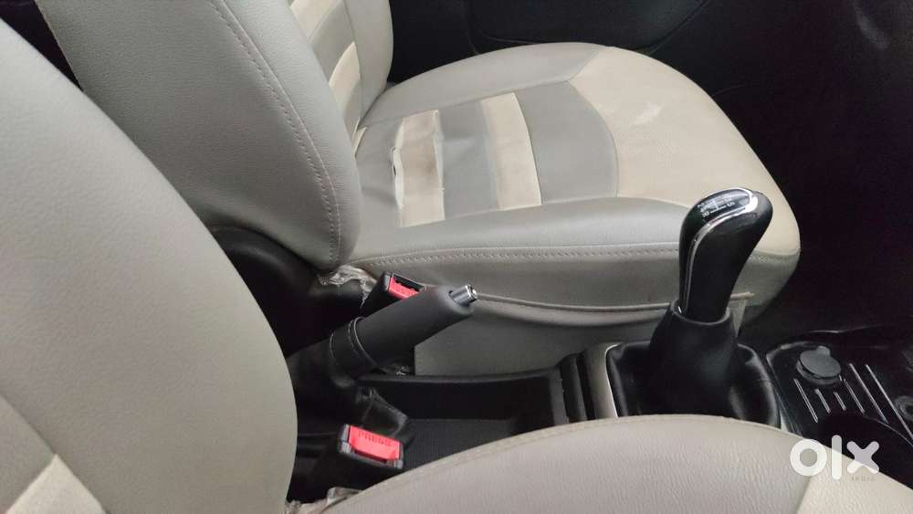 Tata Zest  1.2t Revotron Xm, 2015, Petrol