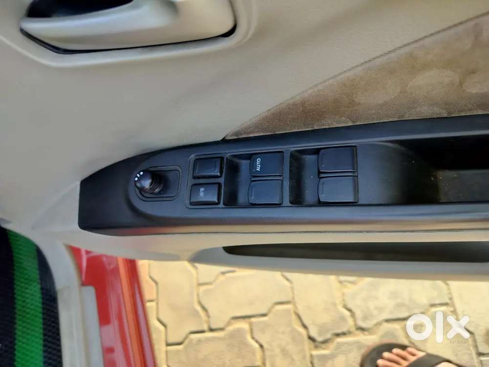 Maruti Suzuki Celerio Zxi 2014