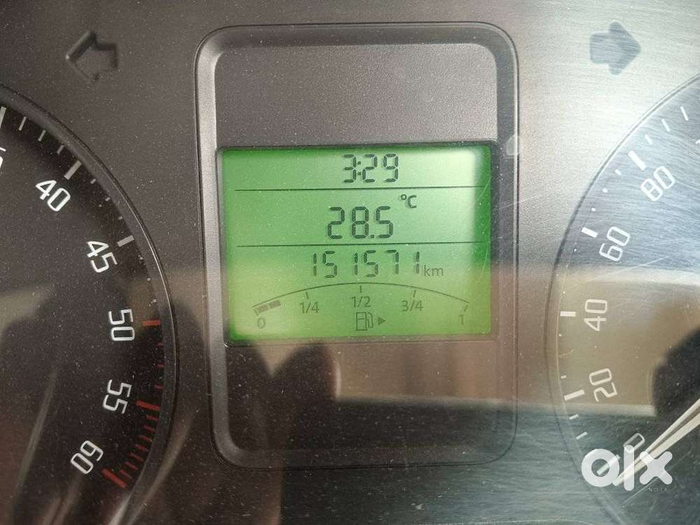 Skoda Rapid 1.6 Tdi Ambition, 2013, Diesel