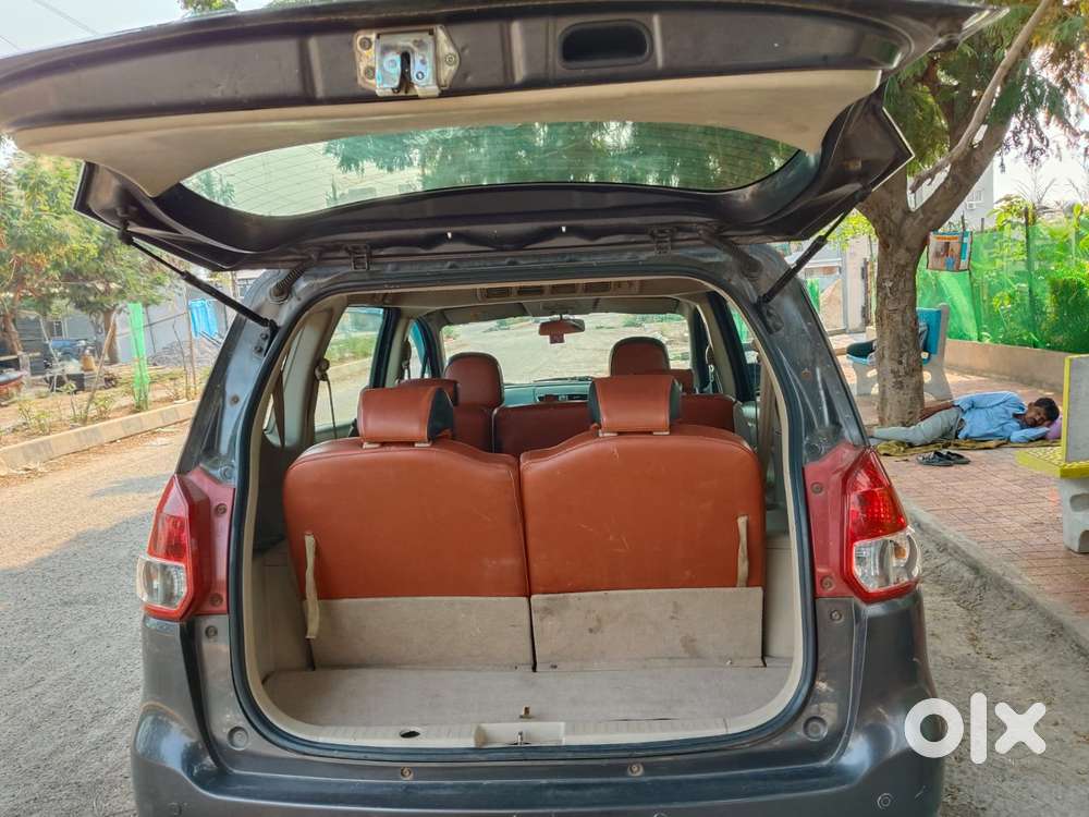 Maruti Suzuki Ertiga Shvs Zdi Plus, 2017, Diesel