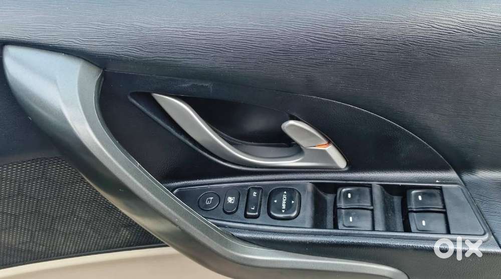 Mahindra Xuv500 W10 Awd, 2015, Diesel