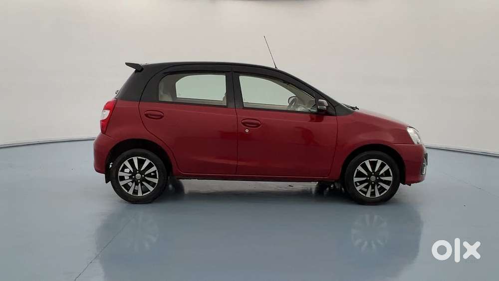 Toyota Etios Liva 2011-2012 V, 2019, Petrol