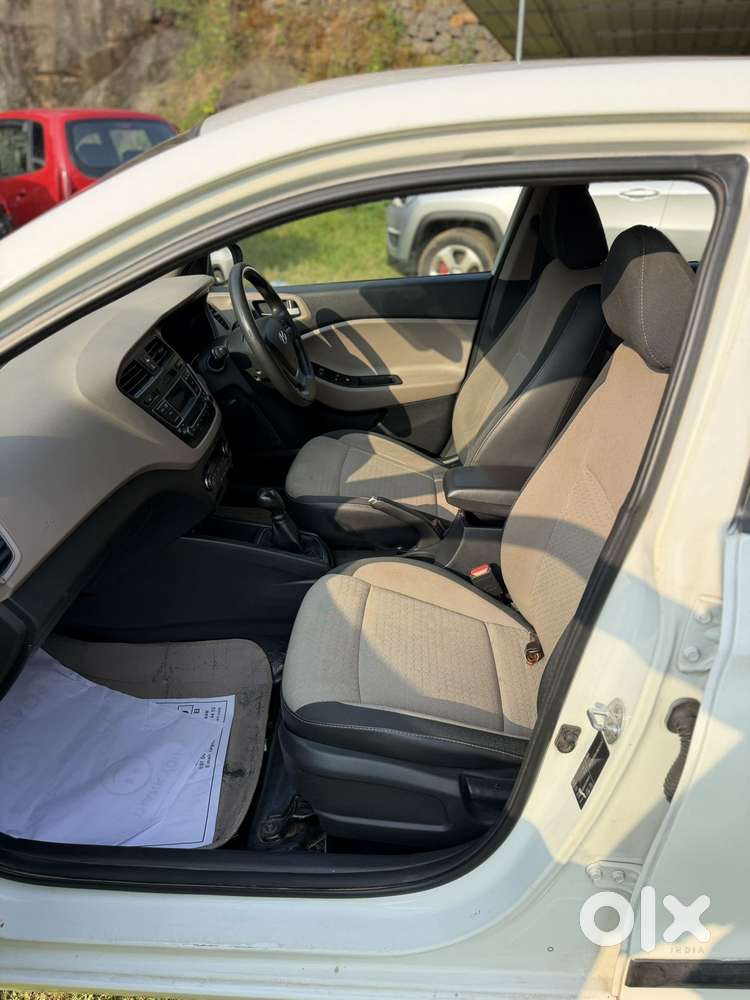 Hyundai I20 Sportz 1.2 Bs-iv, 2016, Petrol