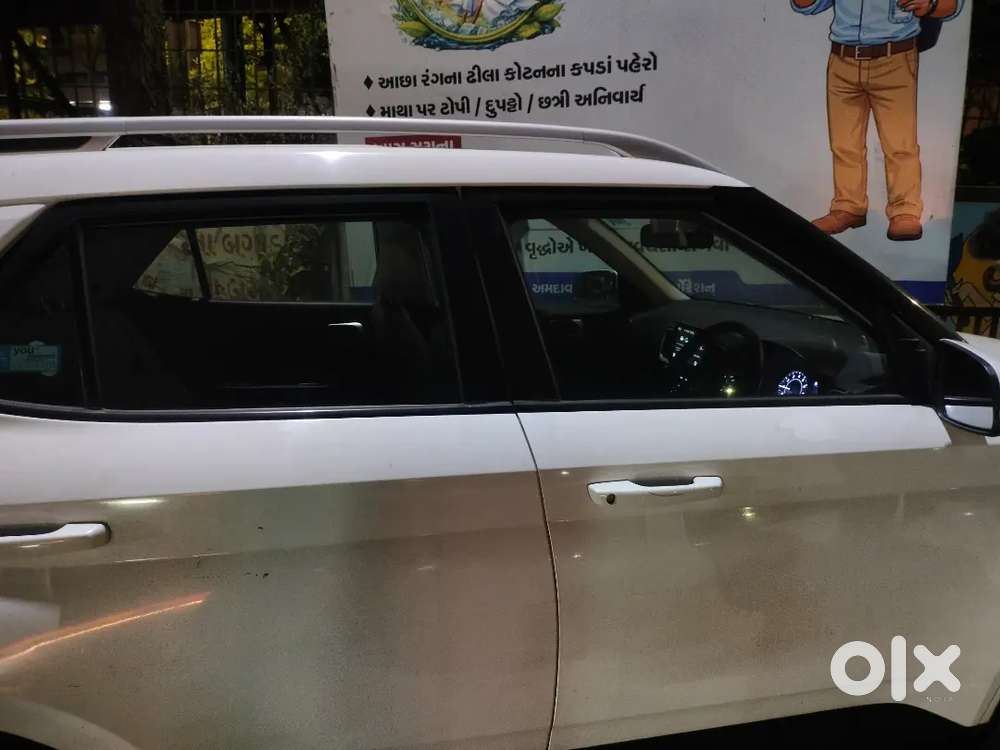 Hyundai Venue 2020 Petrol 36500 Km Driven A One Condition