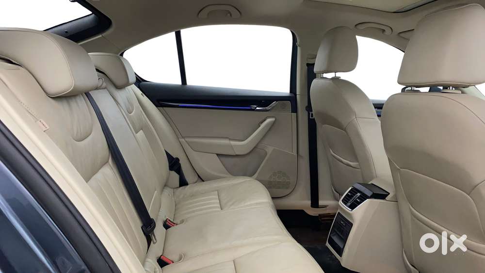 Skoda Octavia 1.8 Tsi At L K, 2018, Petrol