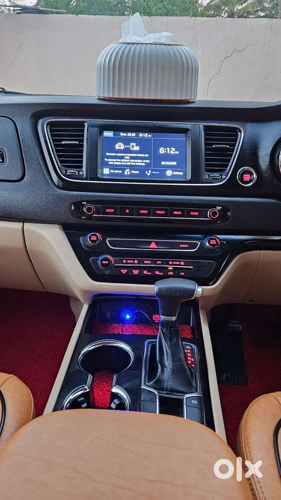 Kia Carnival Limousine, 2021, Diesel