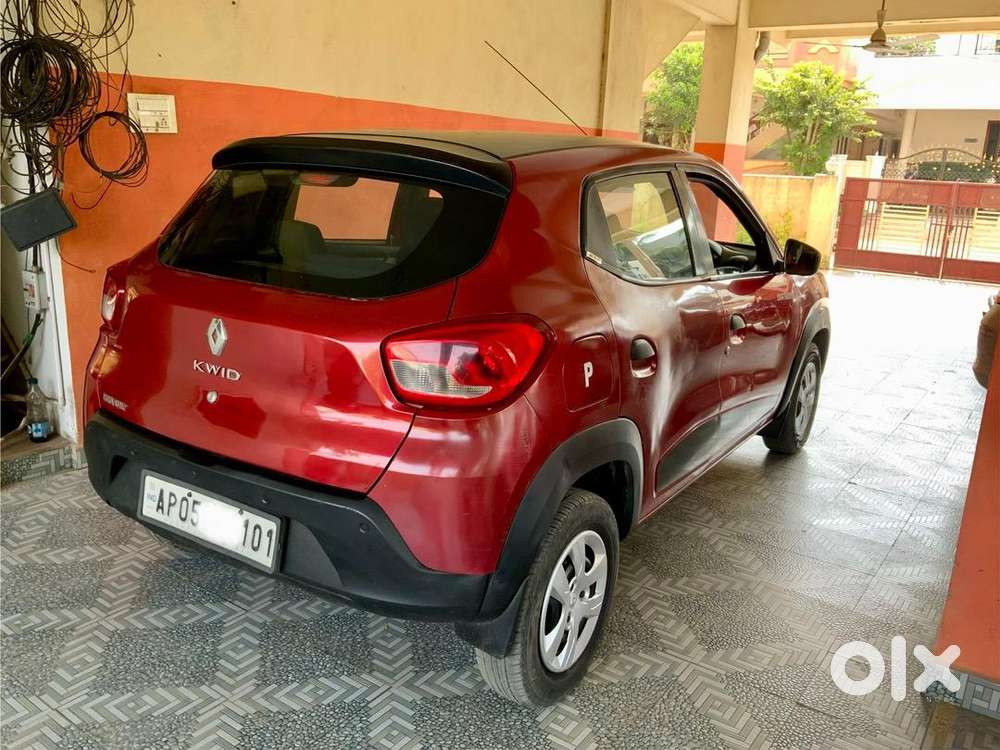 Teacher Maintained Renault Kwid Rxt High-end With Full Showroom Track