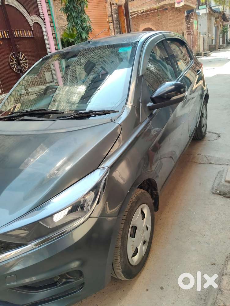 Tata Tiago 1.2 Revotron Xt (o), 2023, Petrol