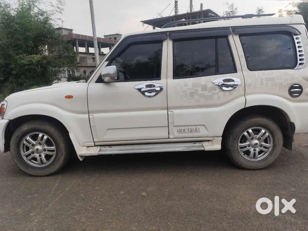 Mahindra Scorpio Classic 2013 Diesel 102621 Km Driven