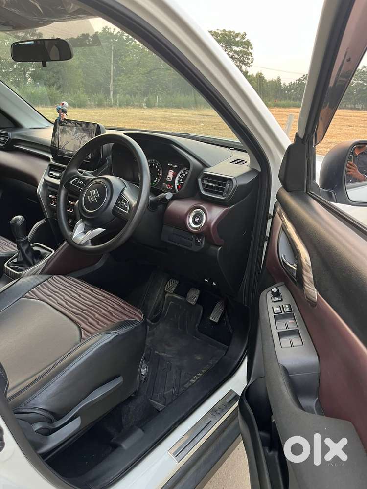 Maruti Suzuki Grand Vitara 1.5 Delta Smart Hybrid, 2024, Petrol