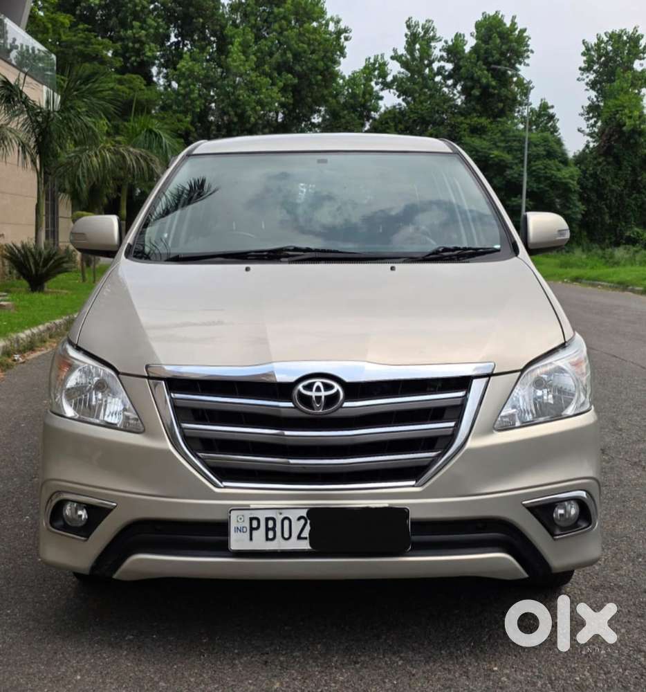 Toyota Innova 2.5 Vx 8 Str, 2015, Diesel