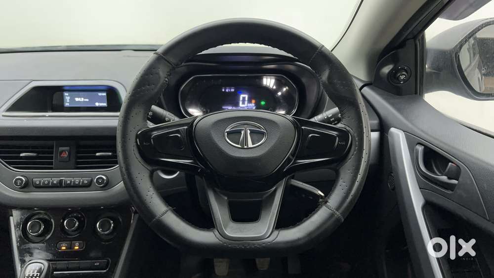Tata Nexon 1.2 Revotron Xm, 2023, Petrol
