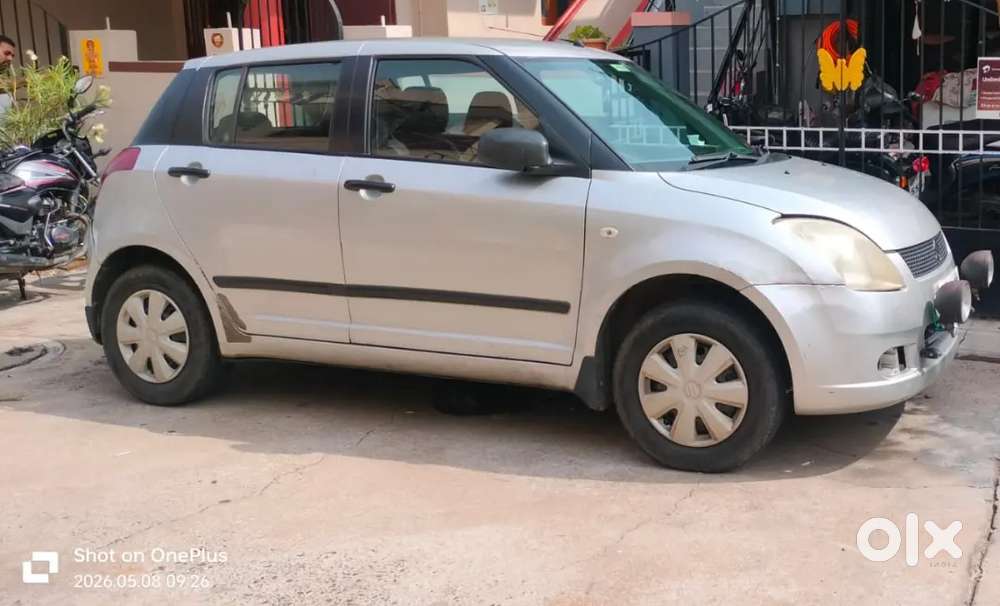 Maruti Suzuki Swift 2007 Petrol 130000 Km Driven
