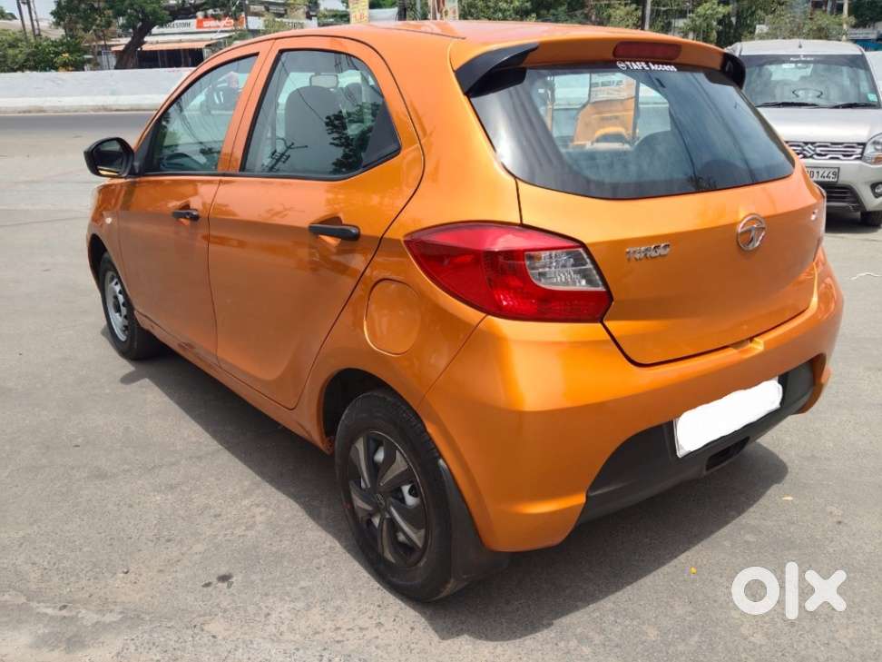 Tata Tiago 1.2 Revotron Xe Option, 2017, Petrol