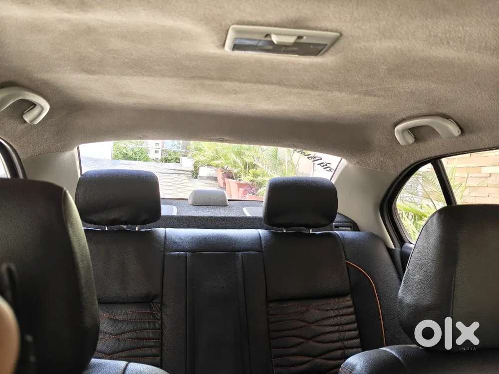 Maruti Suzuki Dzire 2009 Cng & Petrol 111000 Km Driven