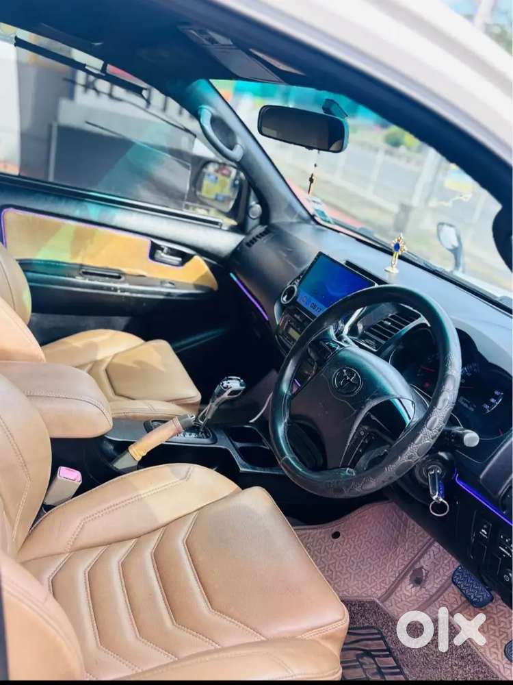 Toyota Fortuner Diesel 2012