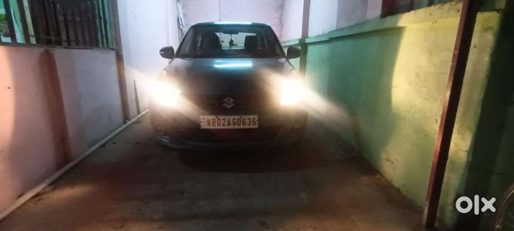 Maruti Suzuki Dzire Petrol 65000 Km Driven