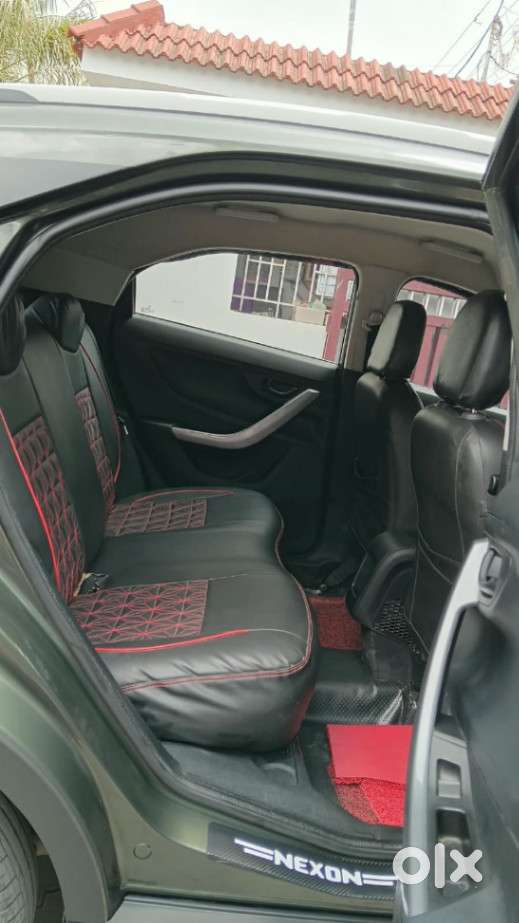 Tata Nexon, 2023, Petrol