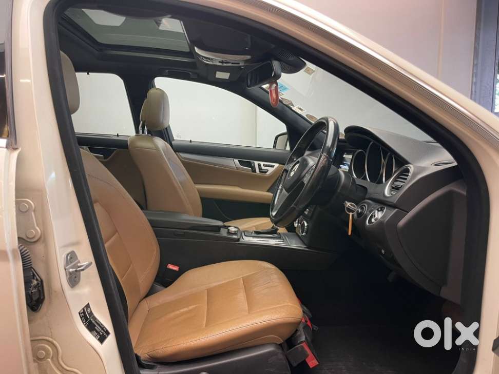 Mercedes-benz C-class C 200, 2011, Petrol