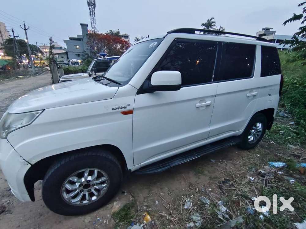 Mahindra Tuv 300 Plus 2016 Diesel Good Condition