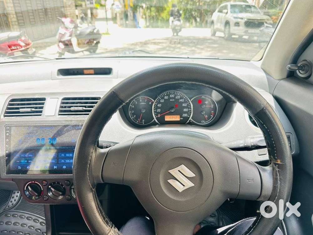 Maruti Suzuki Swift 1.3 Vxi Abs, 2010, Petrol