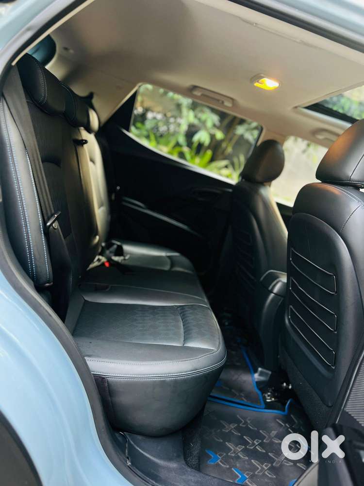 Mahindra Xuv400 El 7.2 Kw, 2023, Electric