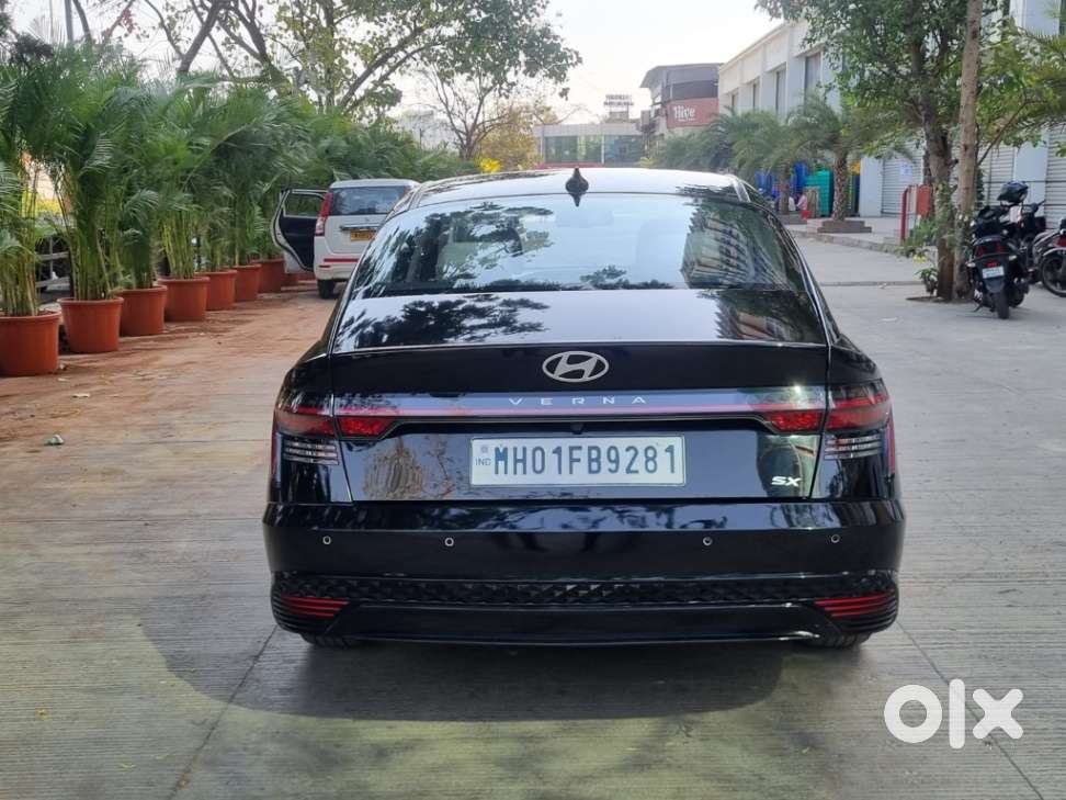 Hyundai Verna Sx 1.5 Petrol Ivt, 2023, Petrol