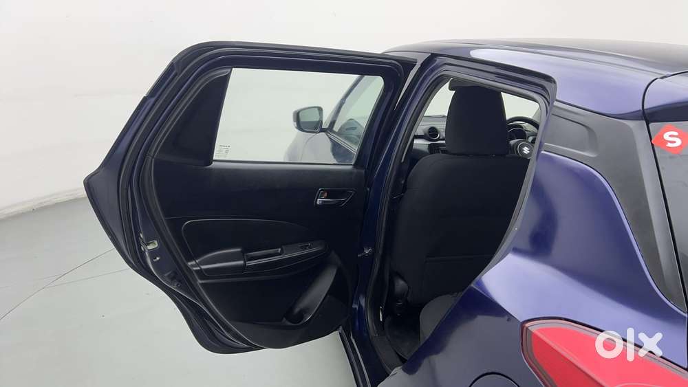 Maruti Suzuki Swift Amt Vvt Vxi, 2018, Petrol