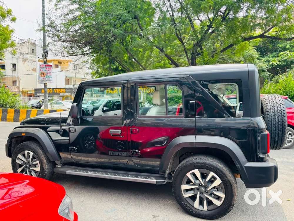 Mahindra Thar Roxx, 2024, Petrol