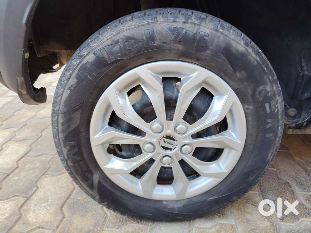 Renault Kwid 2019-ongoing 1.0 Rxt (o), 2017, Petrol