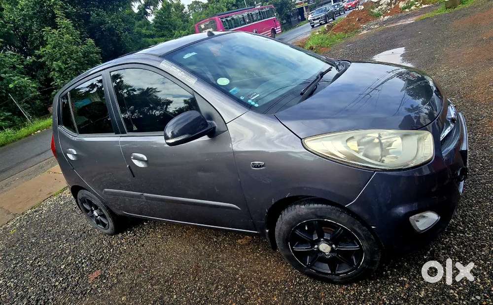Hyundai I10 Automatic With Sunroof 2013