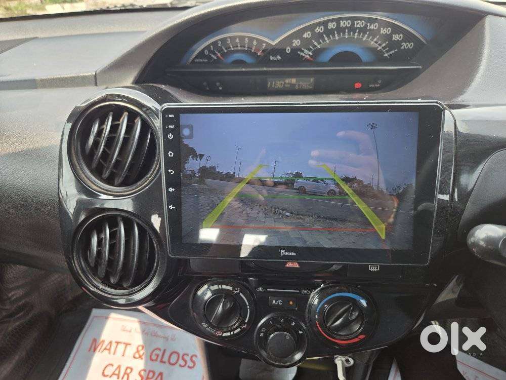 Toyota Etios Cross 1.5l V, 2016, Petrol