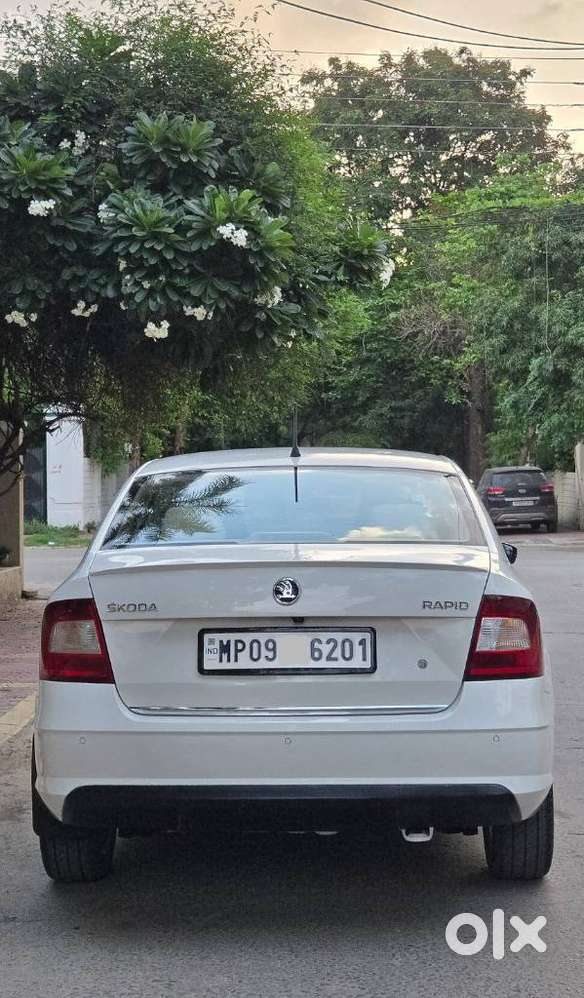 Skoda Rapid 1.6 Mpi Style, 2018, Petrol