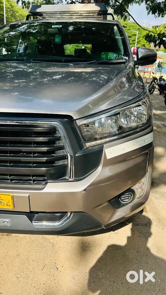 Toyota Innova Crysta 2018 Diesel 265000 Km Driven