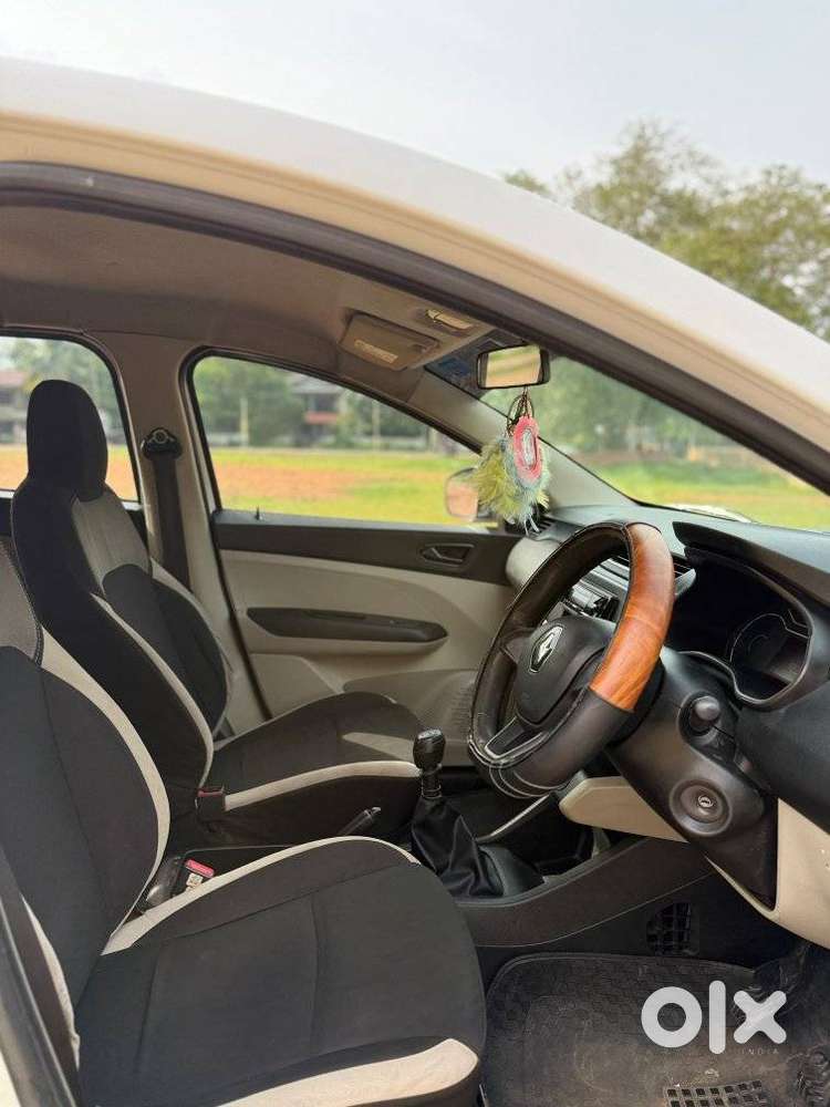 Renault Triber 1.0 Rxe, 2021, Petrol