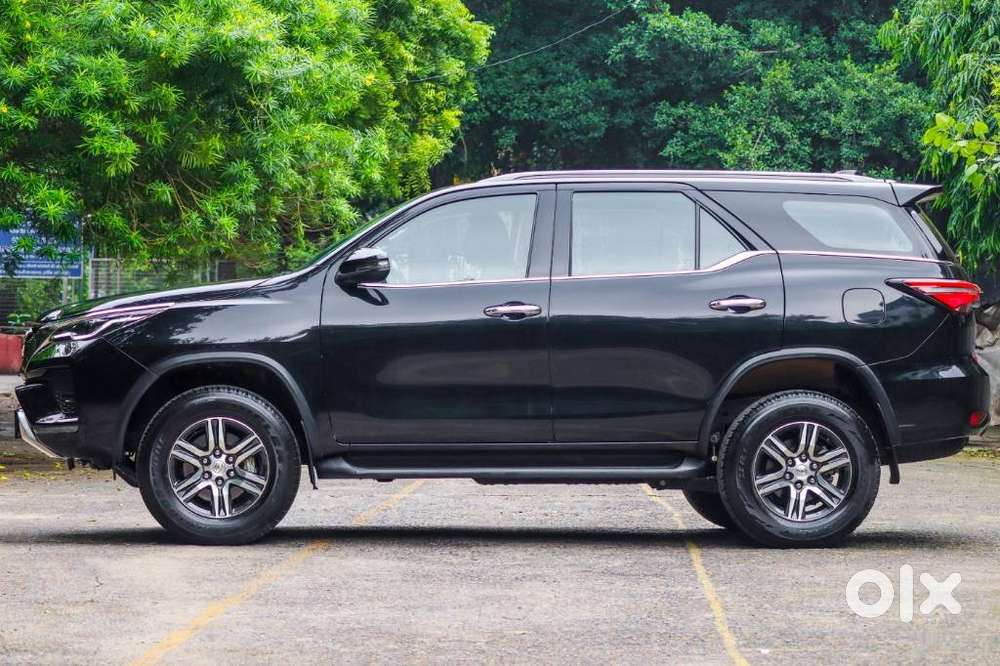 Toyota Fortuner 4x2 At 2.7 Petrol, 2025, Petrol