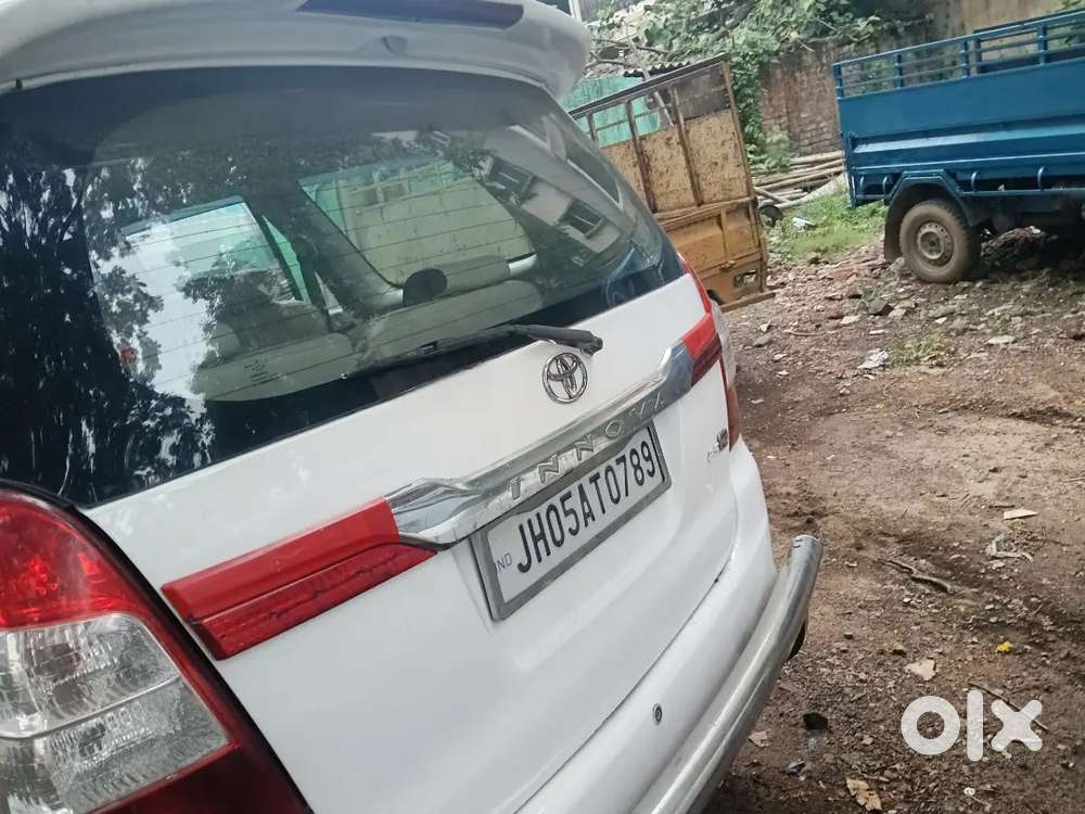 Toyota Innova 2013 Diesel Well Maintained