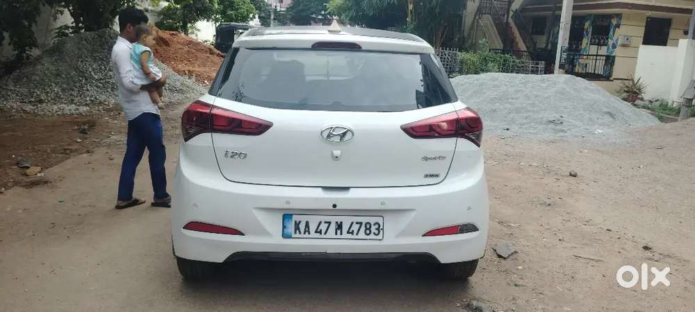Hyundai Elite I20 2015 Diesel 118000 Km Driven