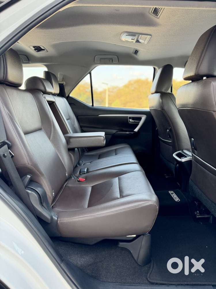 Toyota Fortuner 4x2 At 2.8 Diesel, 2019, Diesel