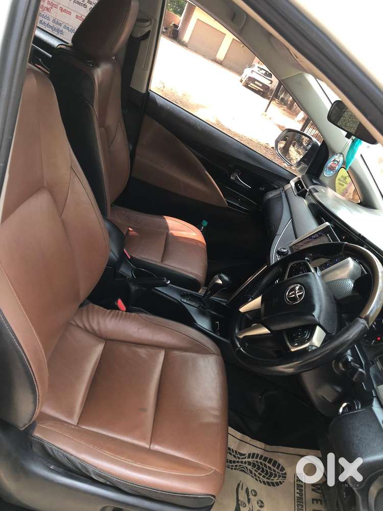 Toyota Innova Crysta 2.8 Z, 2016, Diesel