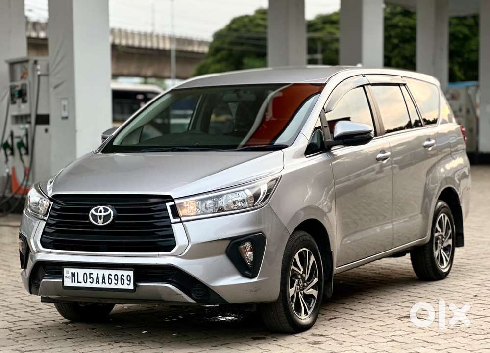 Toyota Innova Crysta 2.4 Gx Limited Edition 8 Str, 2022, Diesel