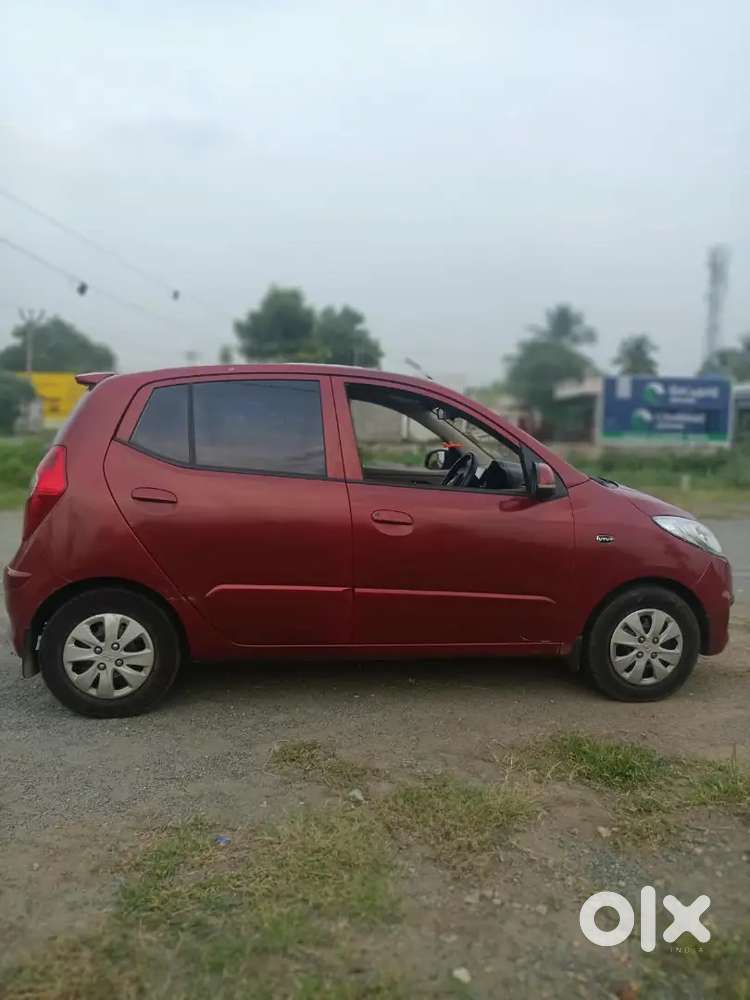 Hyundai I10 Sportz 2011