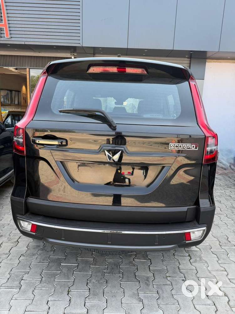 Mahindra Scorpio-n 2025 Diesel 22000 Km Driven