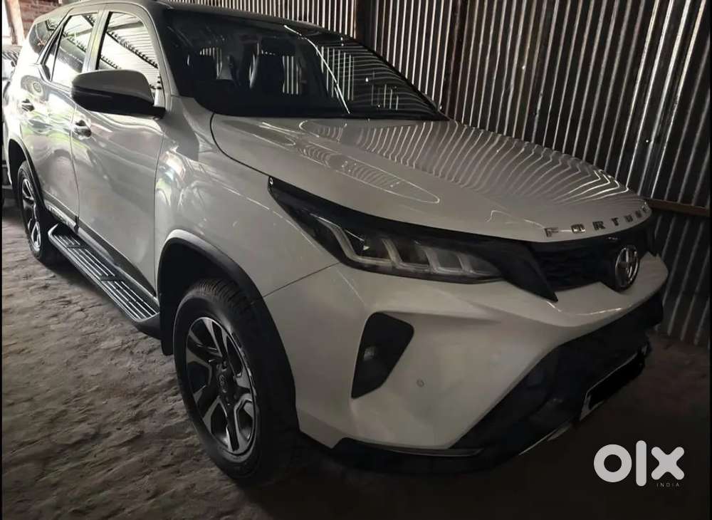 Toyota Fortuner Legender 2025