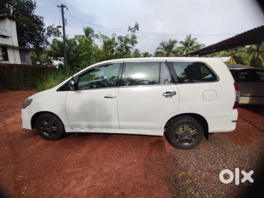 Toyota Innova G2 8 Str 2007 Diesel Manual