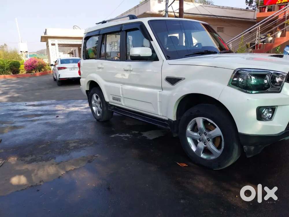 Mahindra Scorpio Classic 2.2 2020