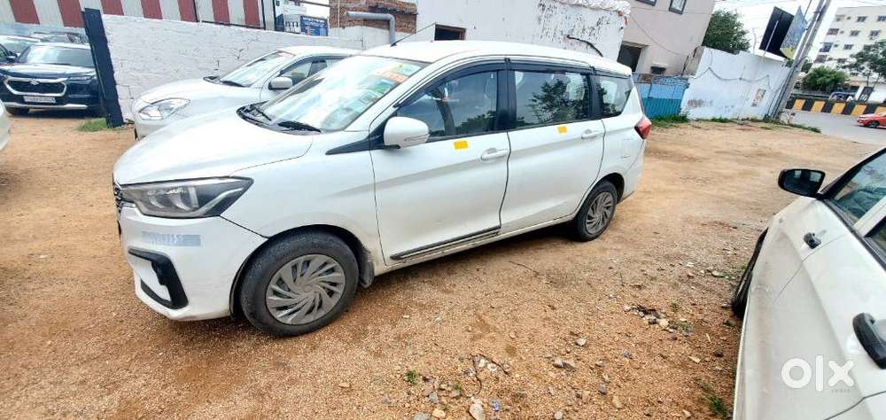 Maruti Suzuki Ertiga 1.5 Vxi Shvs, 2024, Cng & Hybrids