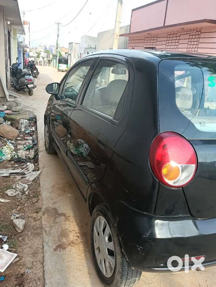 Chevrolet Spark 1.0 2011 Petrol Manual